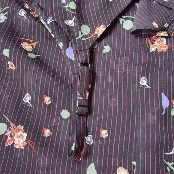 Cabi Pinstripe Front Ruffle Floral Flowy Cami - Picture 4 of 11